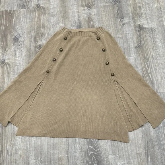 Elegant Tan Poncho with Button Accents - Picture 1 of 1